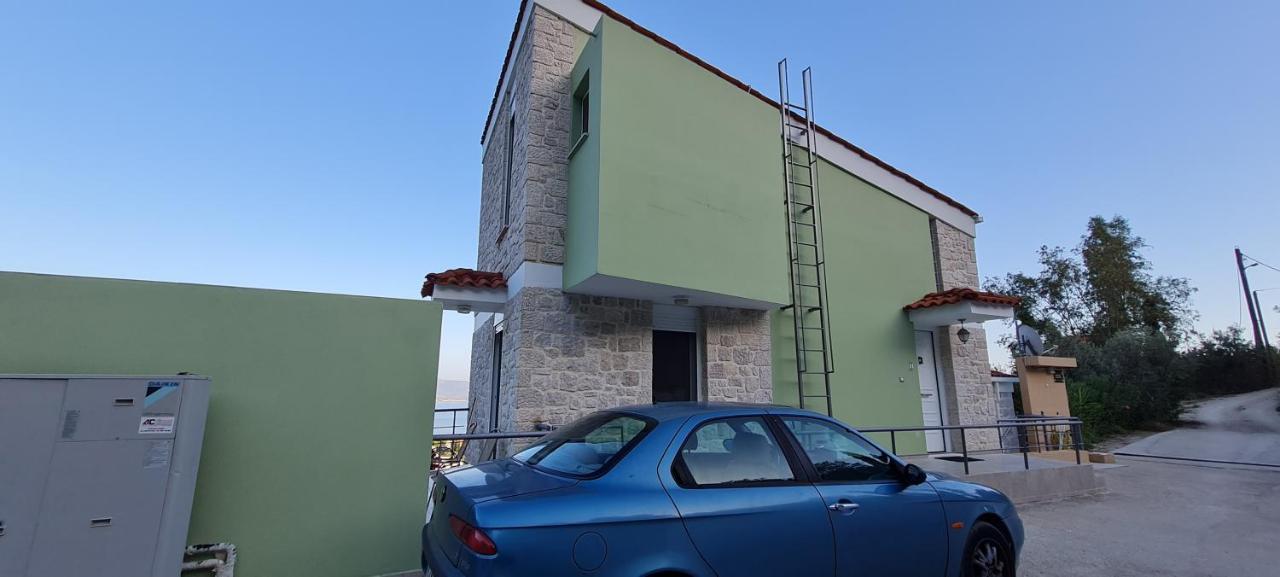 Πέτρα, Ελιά Και Λεβάντα Villa Tolo Exterior photo