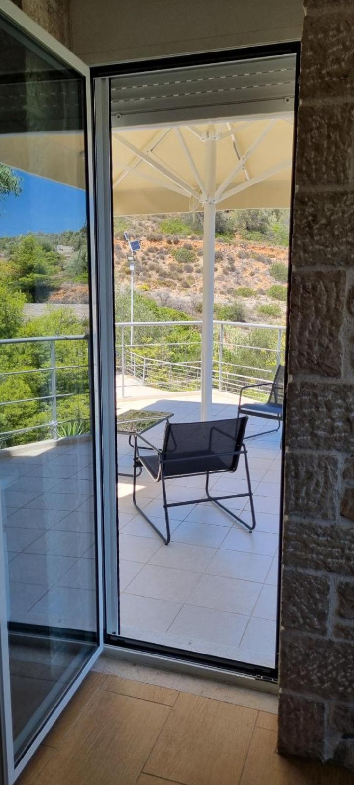 Πέτρα, Ελιά Και Λεβάντα Villa Tolo Exterior photo